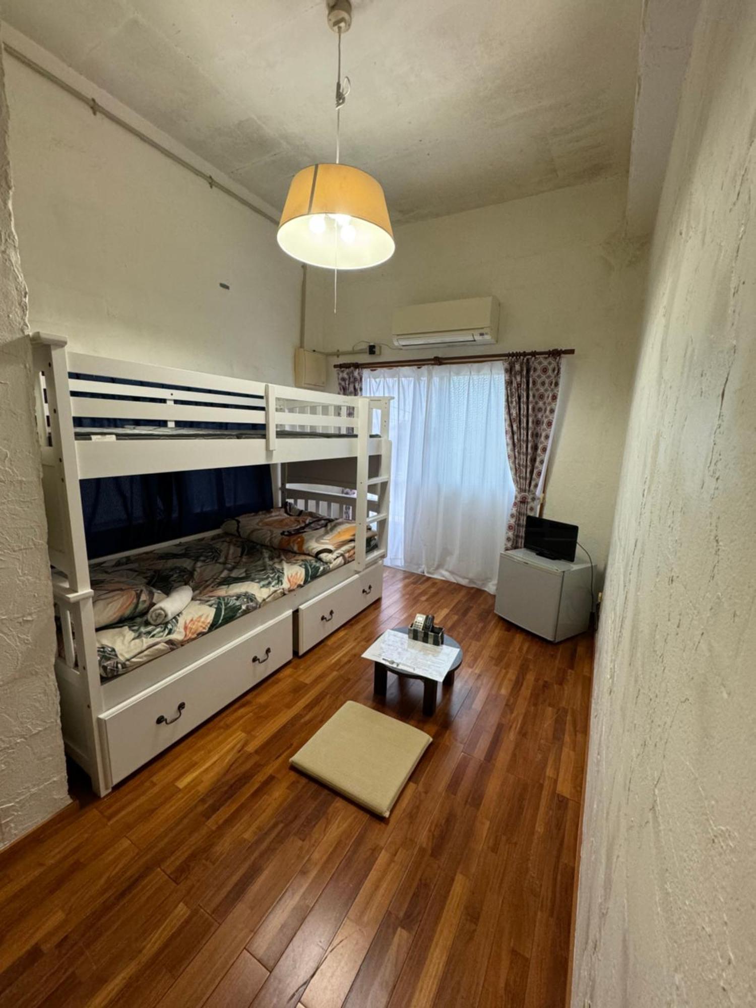 Guesthouse Iyonchi Zamami Eksteriør billede